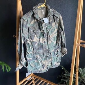 Camo free people jacket/NWT